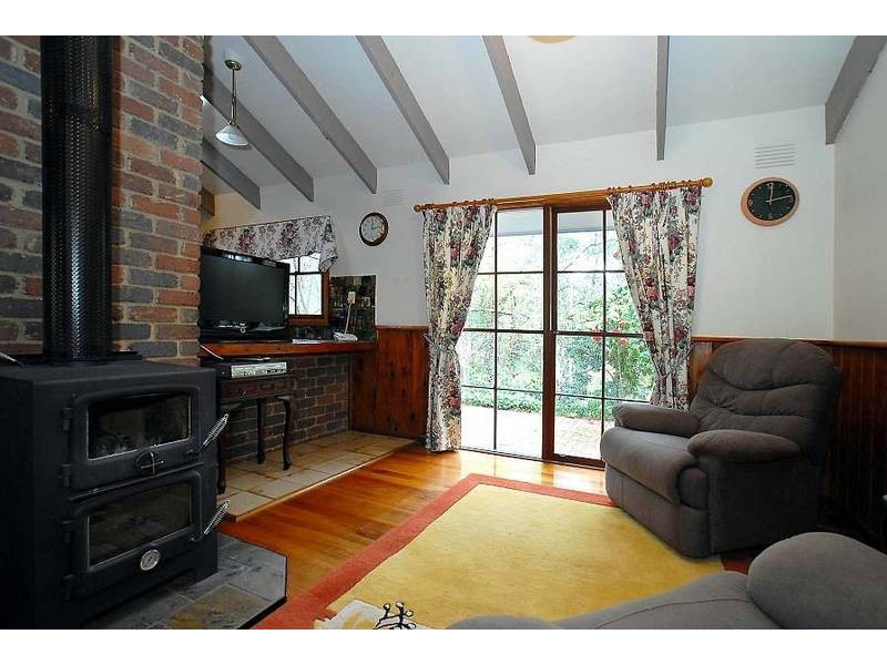 112 Emerald Monbulk Road, Emerald VIC 3782