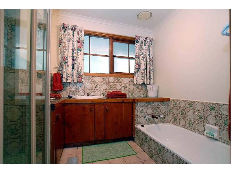 112 Emerald Monbulk Road, Emerald VIC 3782