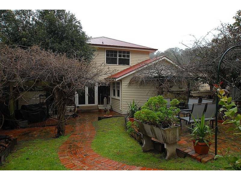72 Kooringal Road, Upwey VIC 3158