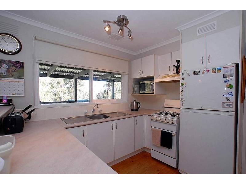 50 Ternes Road, Upwey VIC 3158