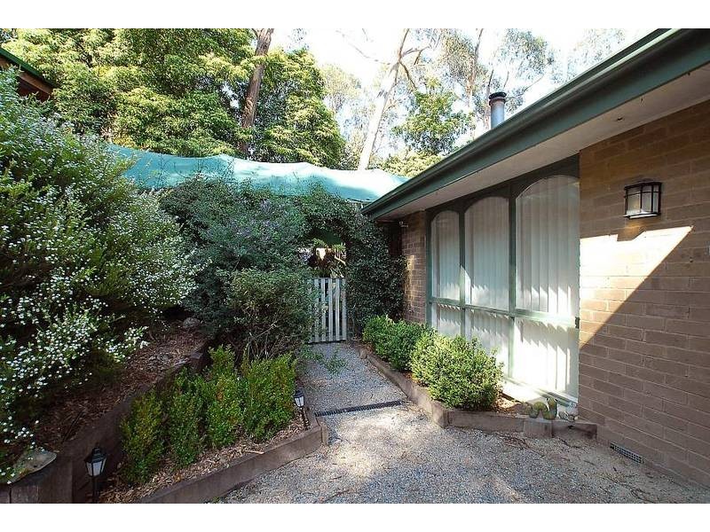 50 Ternes Road, Upwey VIC 3158