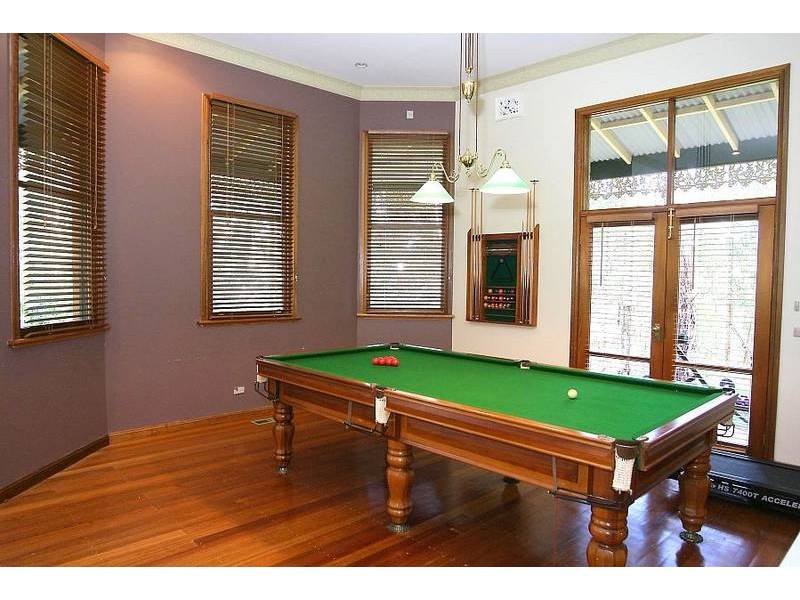 6 Tuttawatta Road, Selby VIC 3159