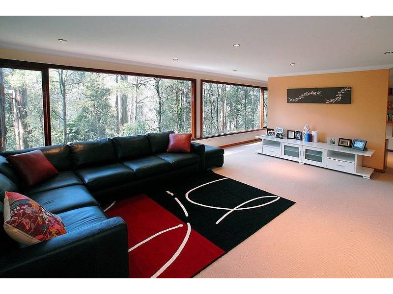 9 St James Avenue, Kallista VIC 3791