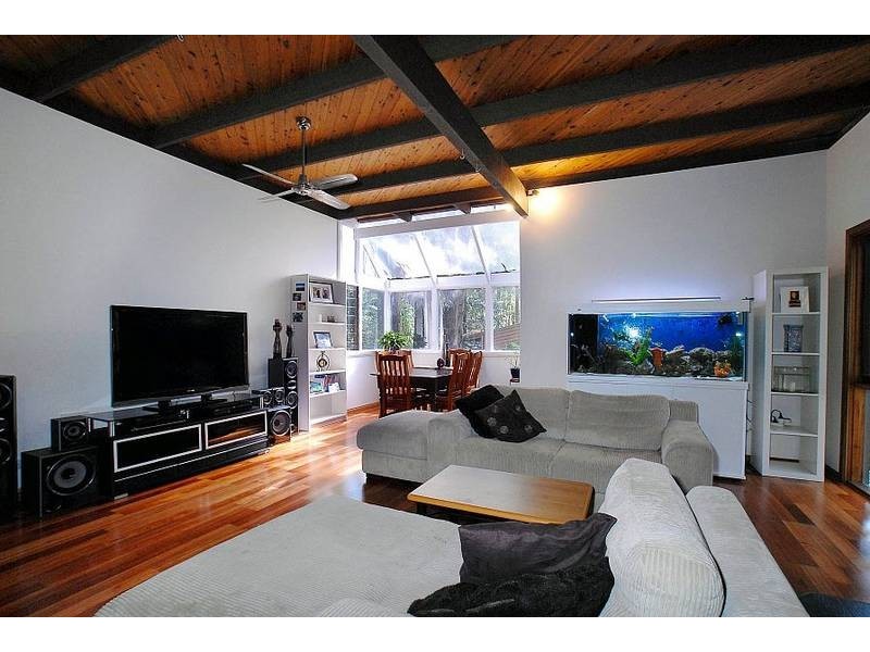 9 St James Avenue, Kallista VIC 3791