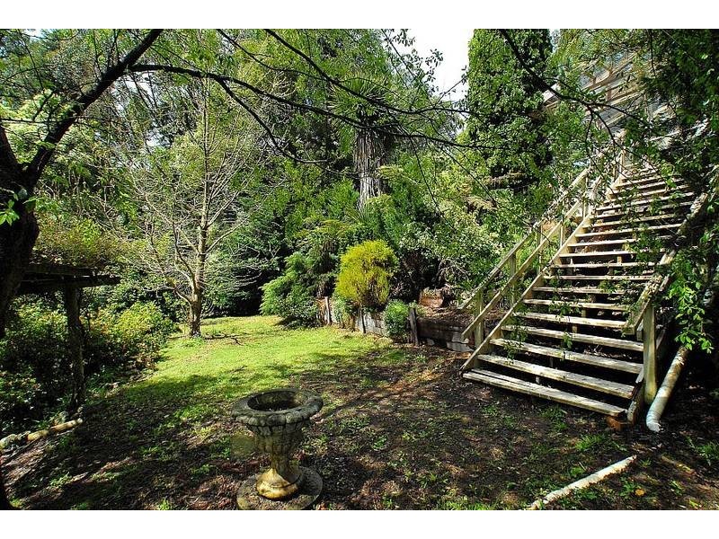 7 Ridge Road, Kallista VIC 3791