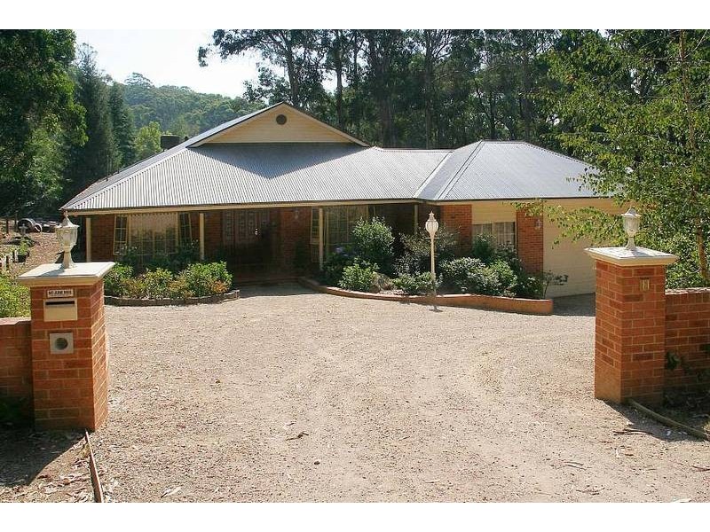 11 Mount Erin Road, Ferny Creek VIC 3786