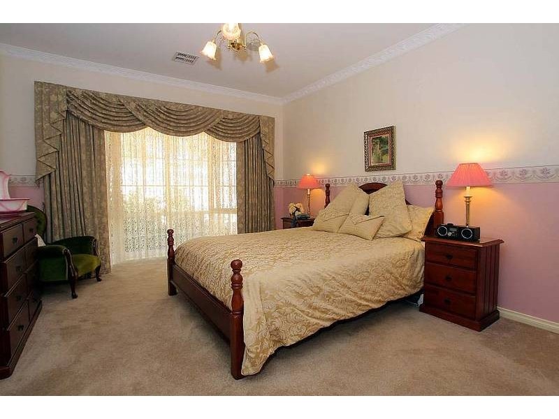 11 Mount Erin Road, Ferny Creek VIC 3786
