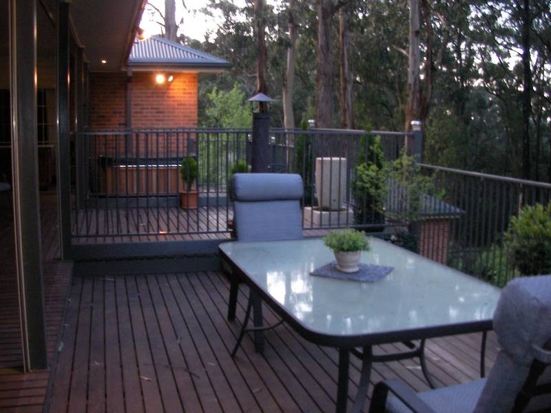 11 Mount Erin Road, Ferny Creek VIC 3786