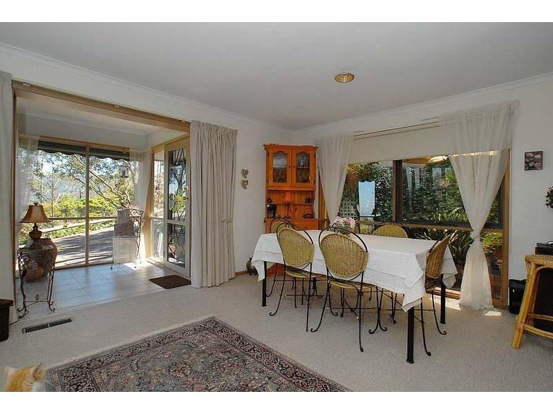 2 Irene Avenue, Upper Ferntree Gully VIC 3156