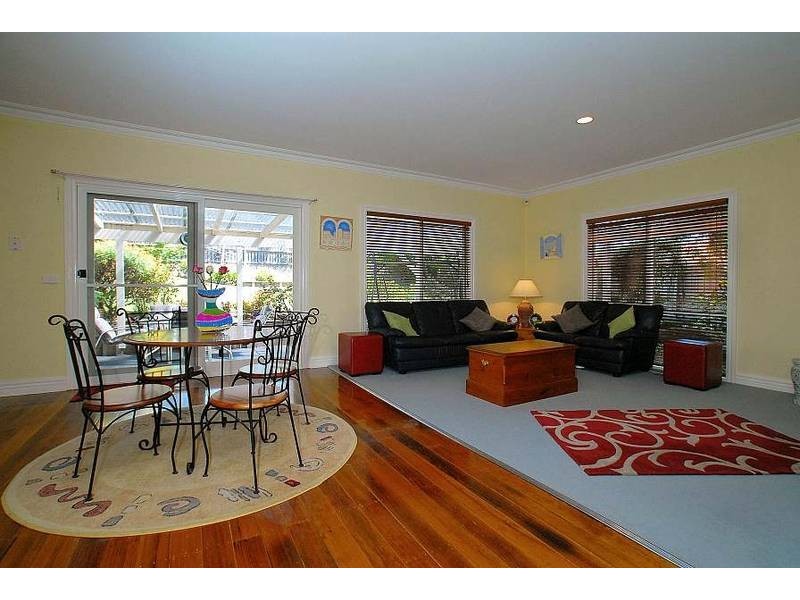 6 The Lookout, Lysterfield VIC 3156