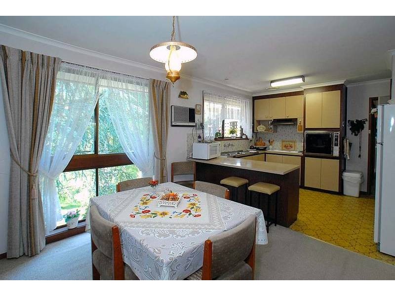 48 Monbulk Road, Belgrave VIC 3160