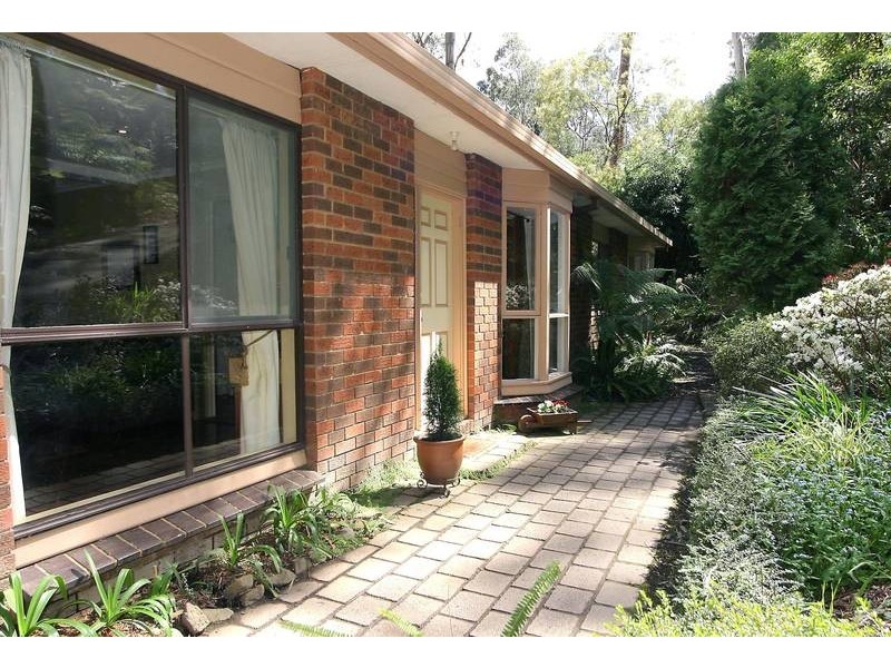 5 Colombo Road, Belgrave VIC 3160