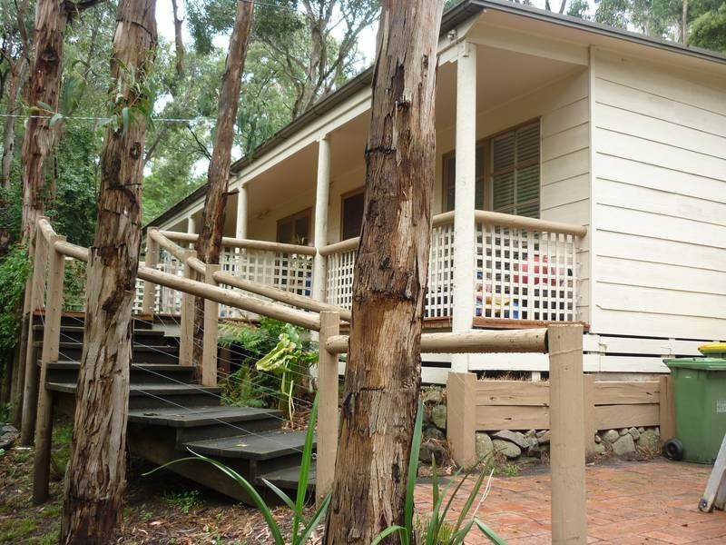 3 Mimosa Road, Selby VIC 3159