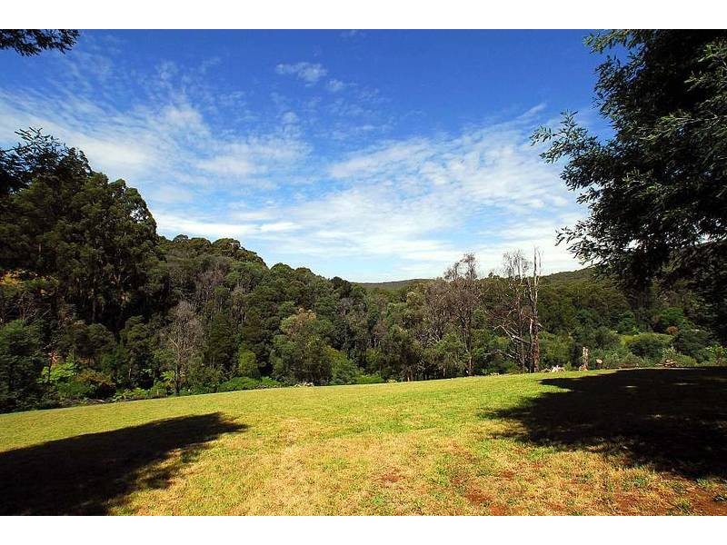 215 Olinda Creek Road, Kalorama VIC 3766