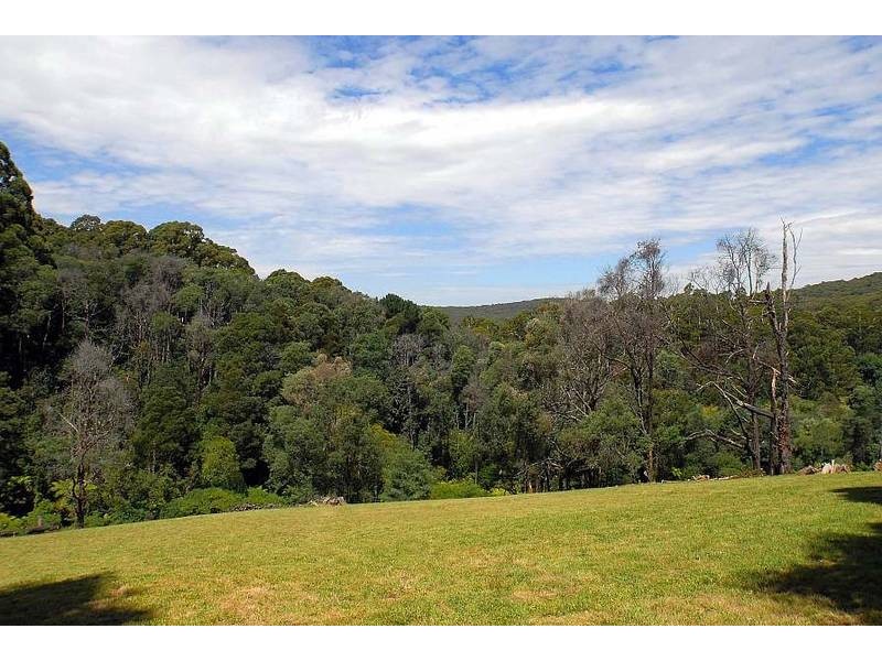 215 Olinda Creek Road, Kalorama VIC 3766
