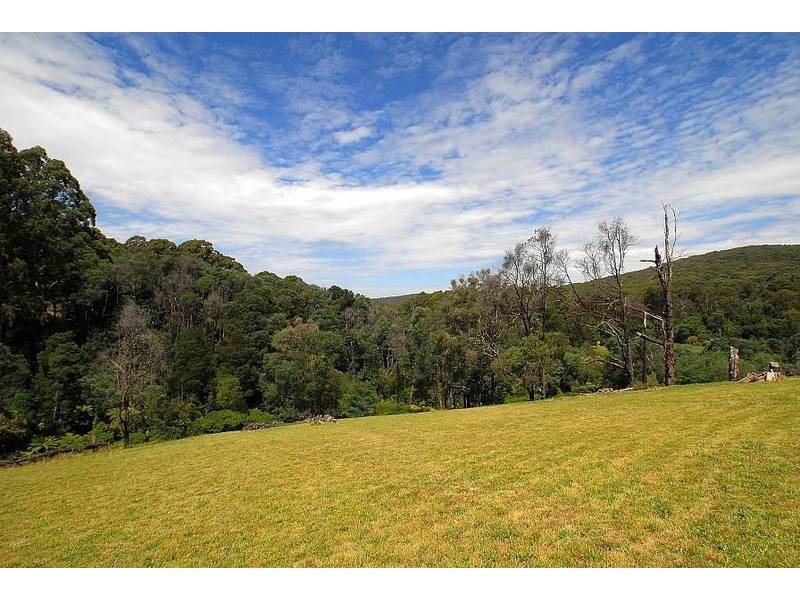 215 Olinda Creek Road, Kalorama VIC 3766