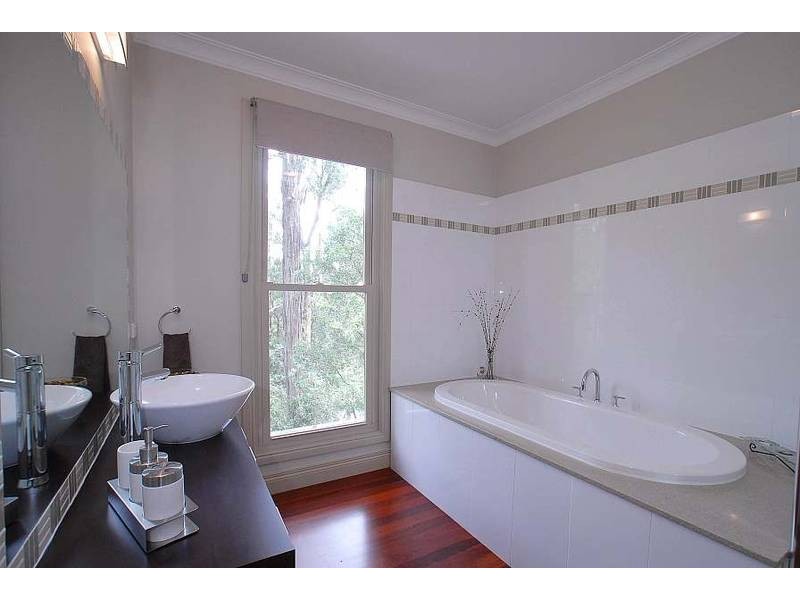 12 Myamin Close, Selby VIC 3159