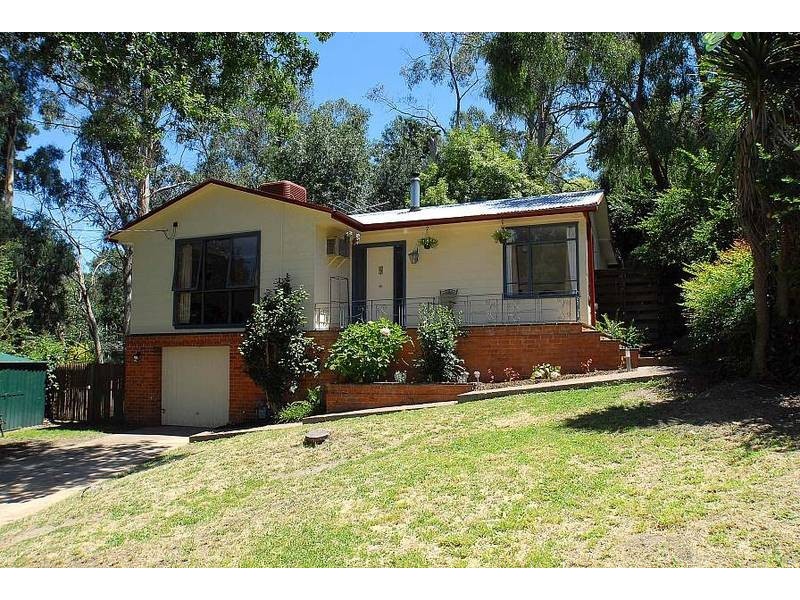 27 Old Reservoir Road, Belgrave VIC 3160