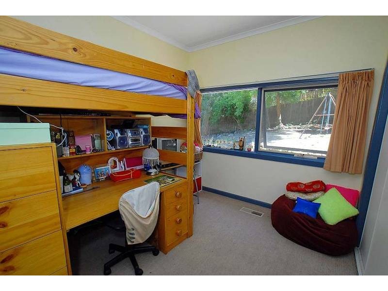27 Old Reservoir Road, Belgrave VIC 3160