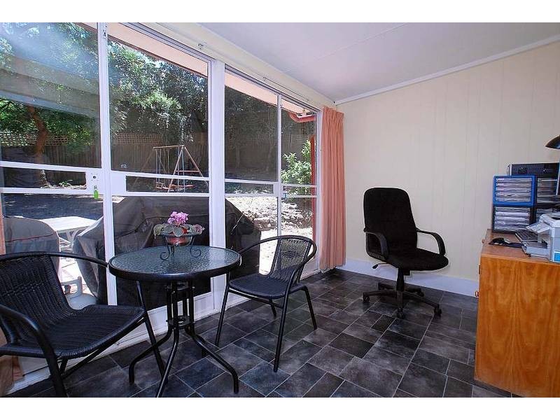 27 Old Reservoir Road, Belgrave VIC 3160