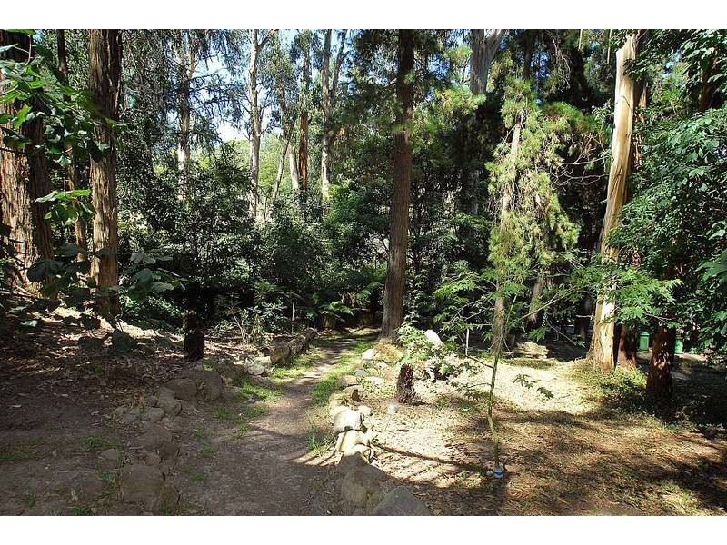 24 Old Monbulk Road, Belgrave VIC 3160