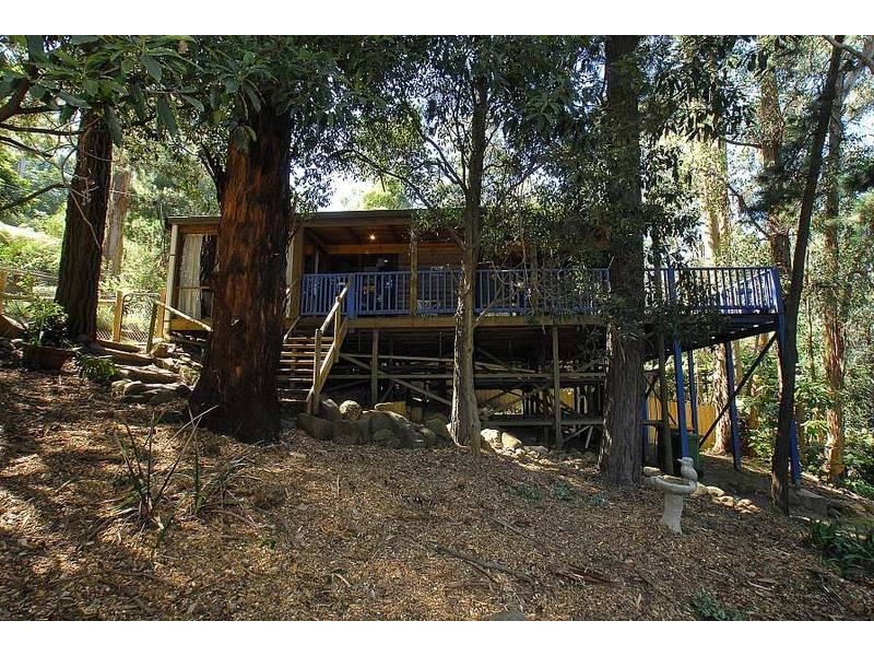 24 Old Monbulk Road, Belgrave VIC 3160