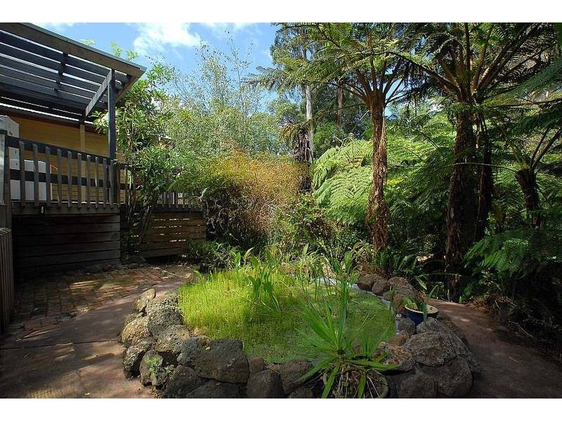 32 Hazel Grove, Tecoma VIC 3160