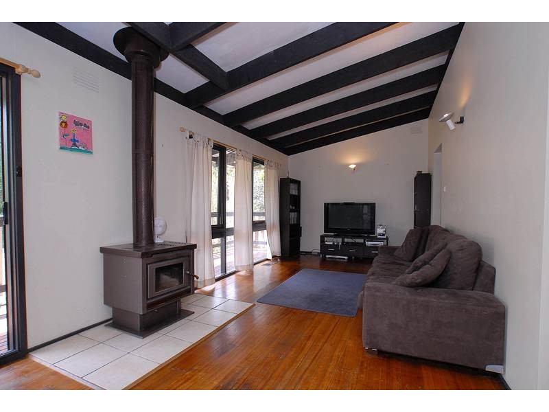 58 McNicol Road, Tecoma VIC 3160