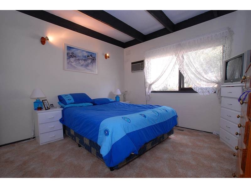 58 McNicol Road, Tecoma VIC 3160