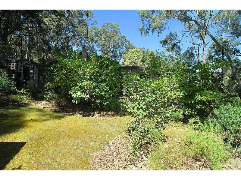 6 Nation Road, Selby VIC 3159