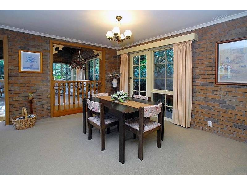 18 Seabreeze Avenue, Ferny Creek VIC 3786