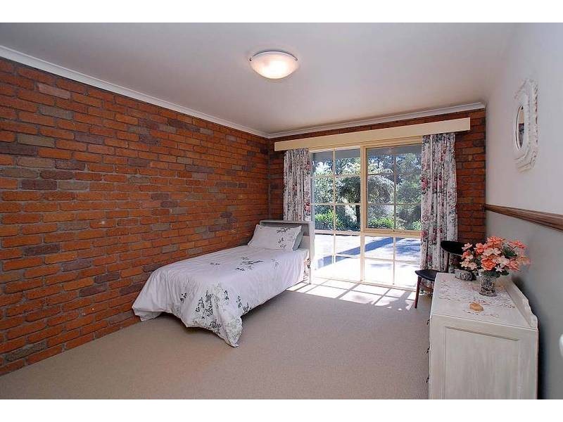 18 Seabreeze Avenue, Ferny Creek VIC 3786