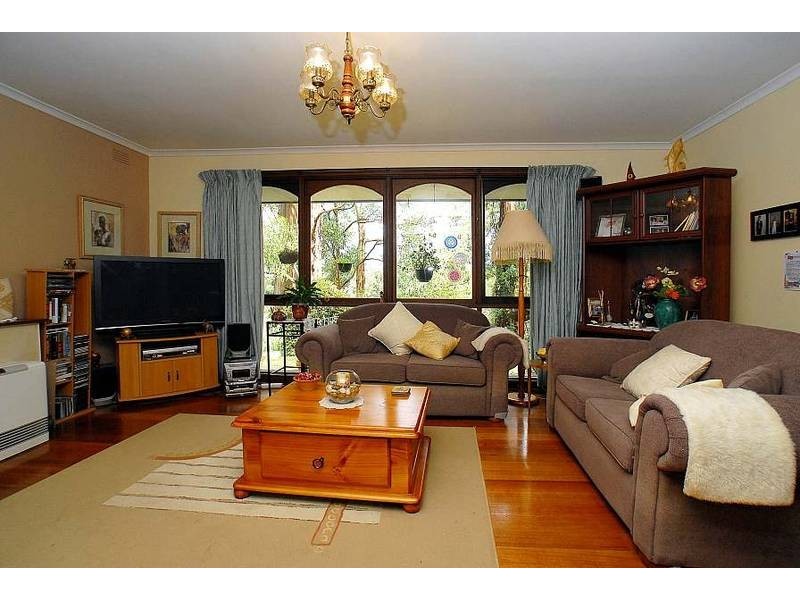 46 Alexander Avenue, Upwey VIC 3158