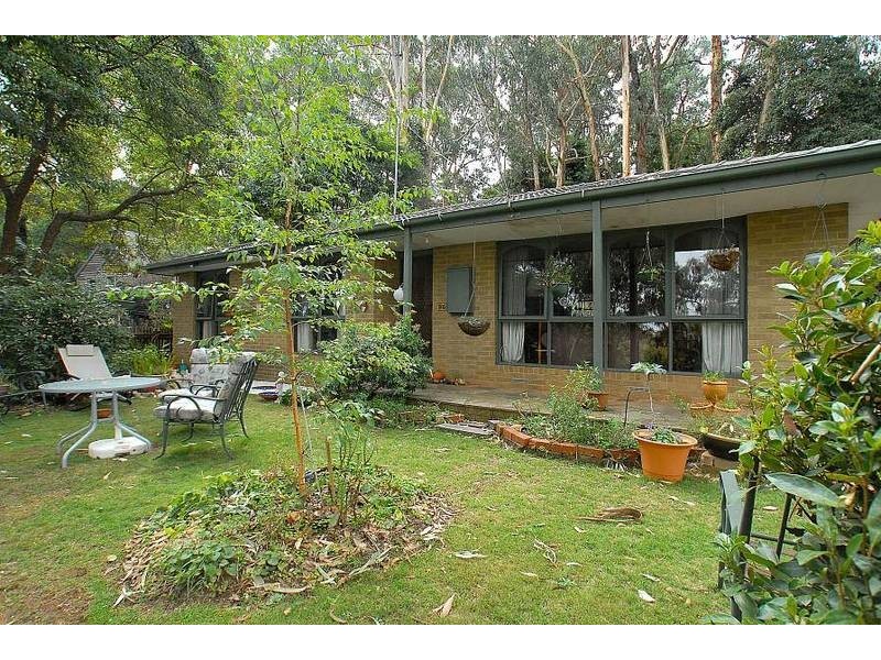 46 Alexander Avenue, Upwey VIC 3158