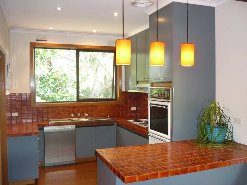 19 Currajong Avenue, Selby VIC 3159