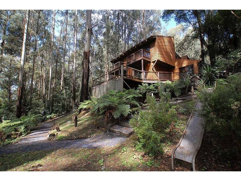 7 St. James Avenue, Kallista VIC 3791