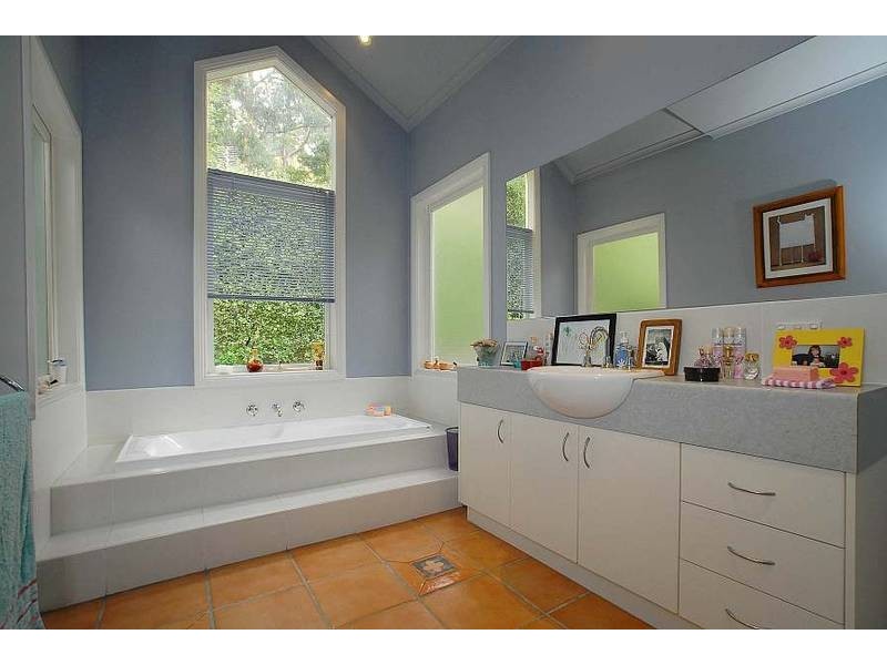 22 Oakland Avenue, Upwey VIC 3158