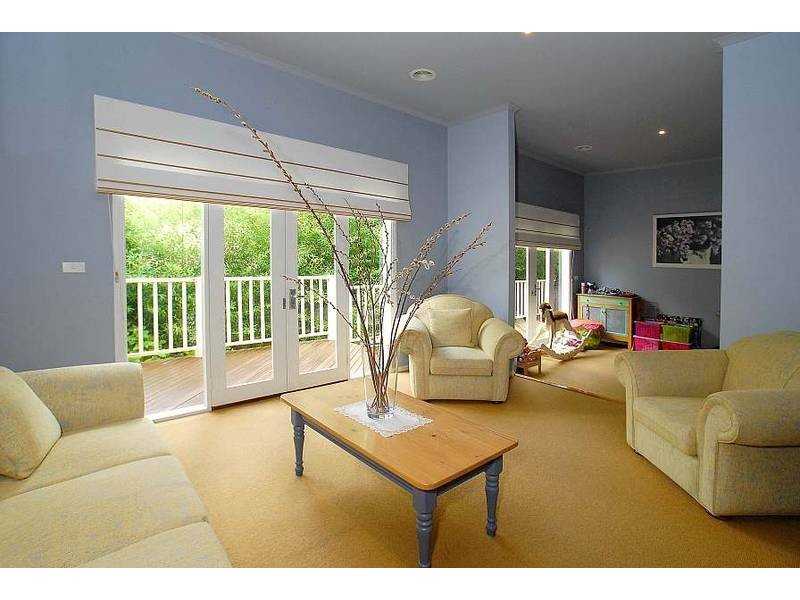 22 Oakland Avenue, Upwey VIC 3158