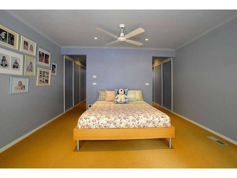 22 Oakland Avenue, Upwey VIC 3158