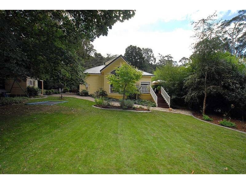 22 Oakland Avenue, Upwey VIC 3158