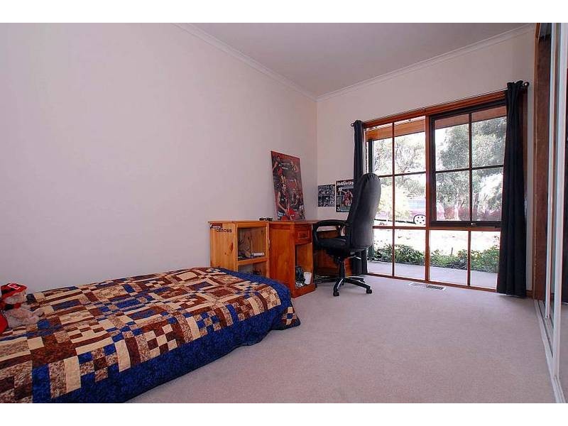 156 Johns Road, Selby VIC 3159