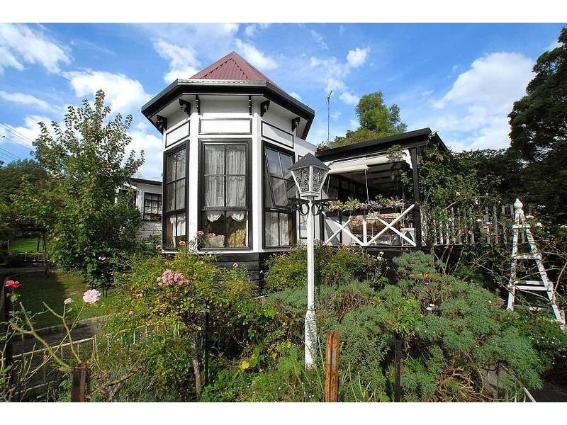 70 Forest Park Road, Upwey VIC 3158