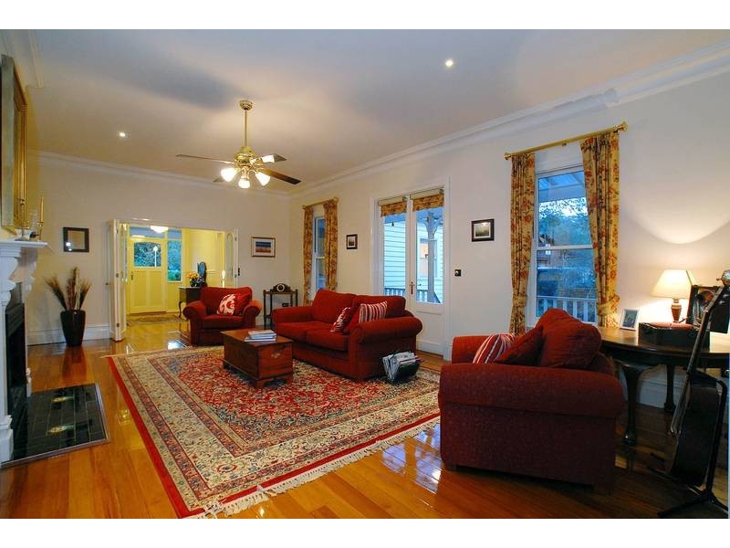 257 Mt Dandenong Tourist Road, Ferny Creek VIC 3786