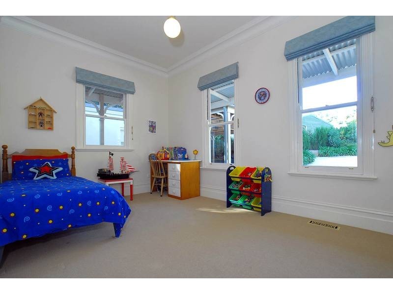 257 Mt Dandenong Tourist Road, Ferny Creek VIC 3786