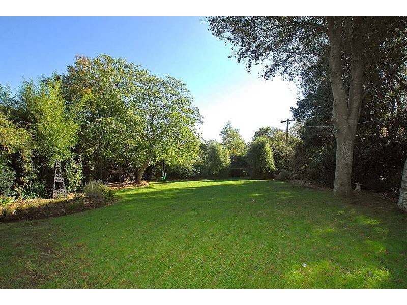 257 Mt Dandenong Tourist Road, Ferny Creek VIC 3786