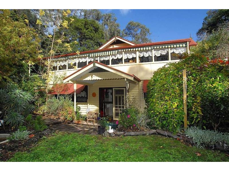 51 The Crescent, Belgrave Heights VIC 3160