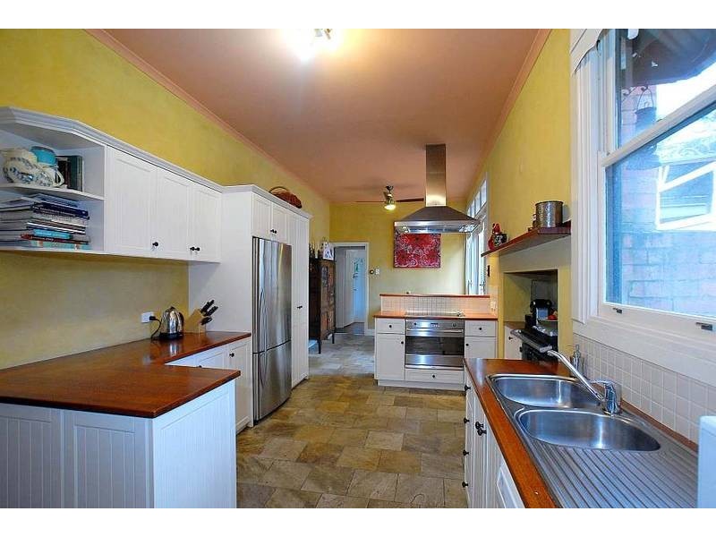 32 McNicol Road (enter via Talbot rd), Tecoma VIC 3160