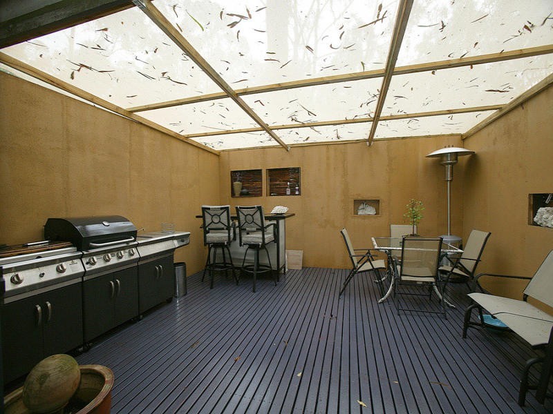 15 Maskell Street, Selby VIC 3159