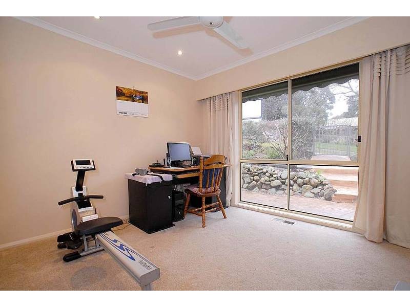 22 Rutherford Road, Tecoma VIC 3160