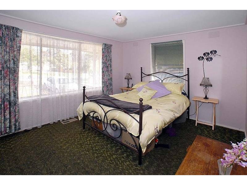 63 Forest Park Road, Upwey VIC 3158